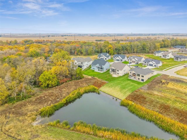 5300 175th Street, Urbandale, IA 50323