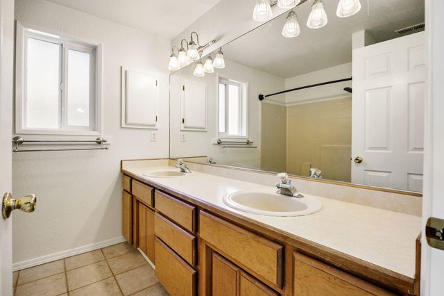 1165 Gate Park Drive, Central Point, OR 97502
