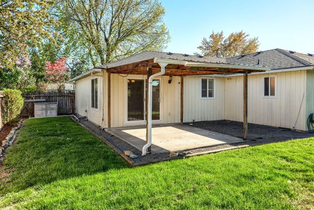 1165 Gate Park Drive, Central Point, OR 97502