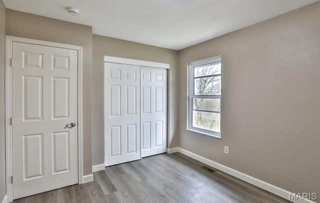 853 Crescent Ridge, Valley Park, MO 63088