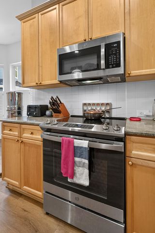 2003 Izard Court, Charleston, SC 29414