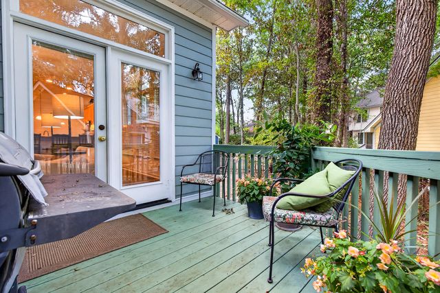 2003 Izard Court, Charleston, SC 29414
