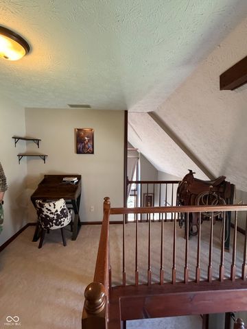 8901 Lincolncreek Circle, Indianapolis, IN 46234