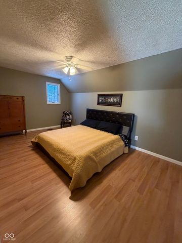 8901 Lincolncreek Circle, Indianapolis, IN 46234