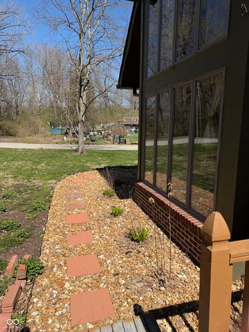 8901 Lincolncreek Circle, Indianapolis, IN 46234