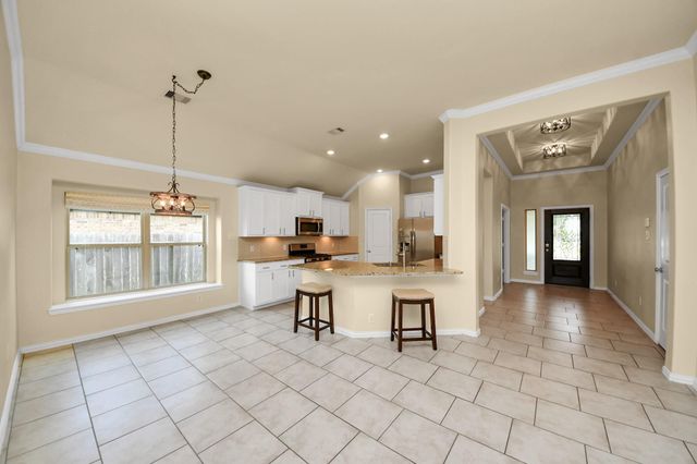 7523 Adobe Canyon Lane, Richmond, TX 77469
