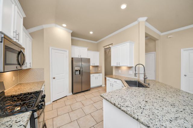 7523 Adobe Canyon Lane, Richmond, TX 77469
