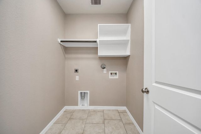 7523 Adobe Canyon Lane, Richmond, TX 77469