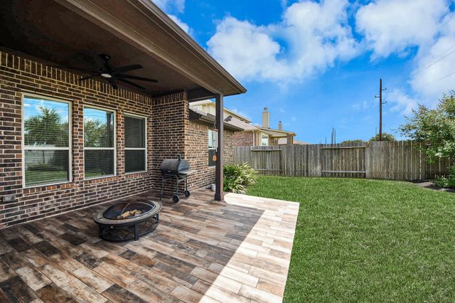 7523 Adobe Canyon Lane, Richmond, TX 77469