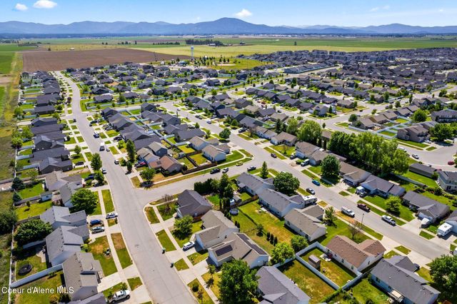 6234 W Quail Ridge St, Rathdrum, ID 83858
