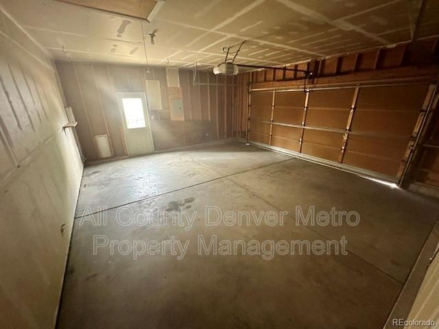1427 Mcintosh Avenue, Broomfield, CO 80020