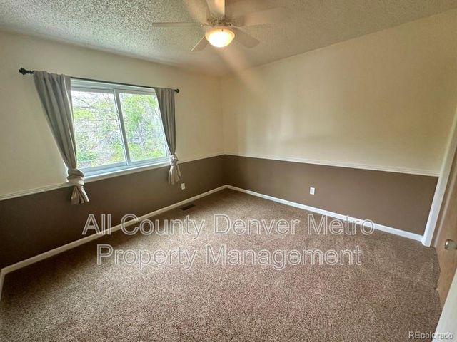 1427 Mcintosh Avenue, Broomfield, CO 80020