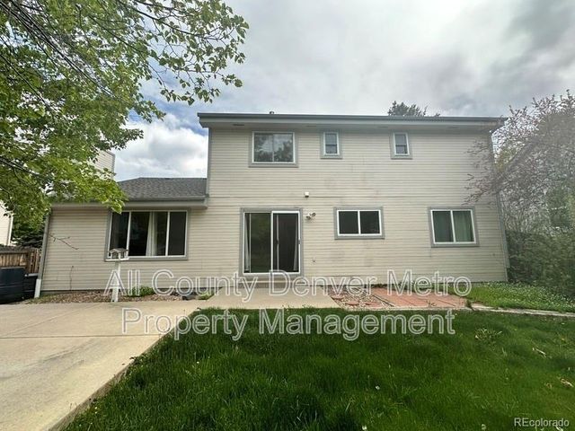 1427 Mcintosh Avenue, Broomfield, CO 80020