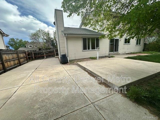 1427 Mcintosh Avenue, Broomfield, CO 80020
