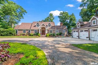 17 OAK Lane, Springfield, IL 62712