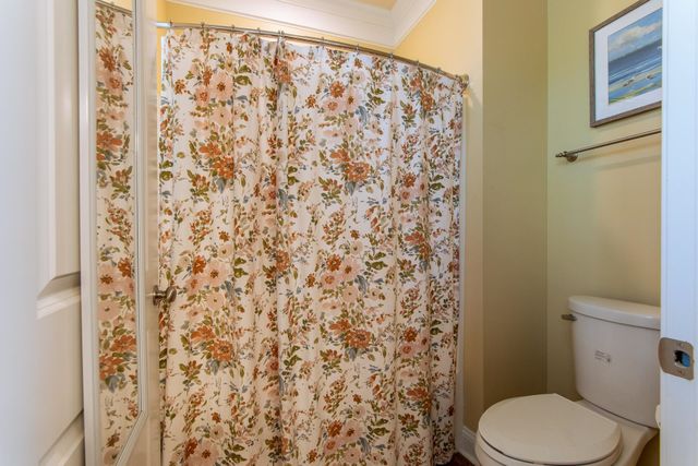 1240 POINT GRAND DR, Savannah, TN 38372