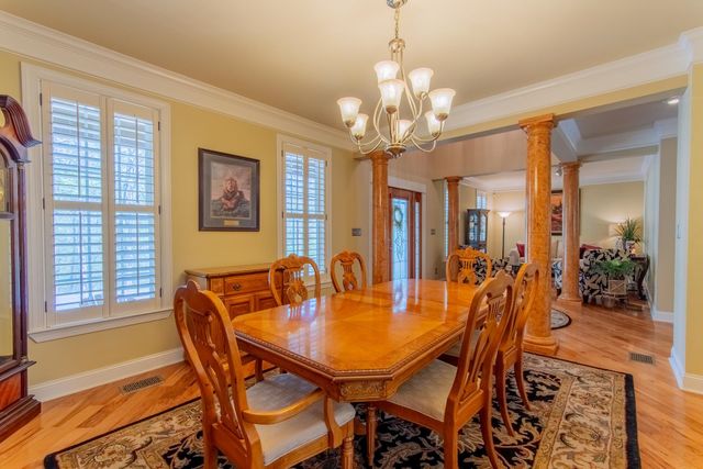 1240 POINT GRAND DR, Savannah, TN 38372