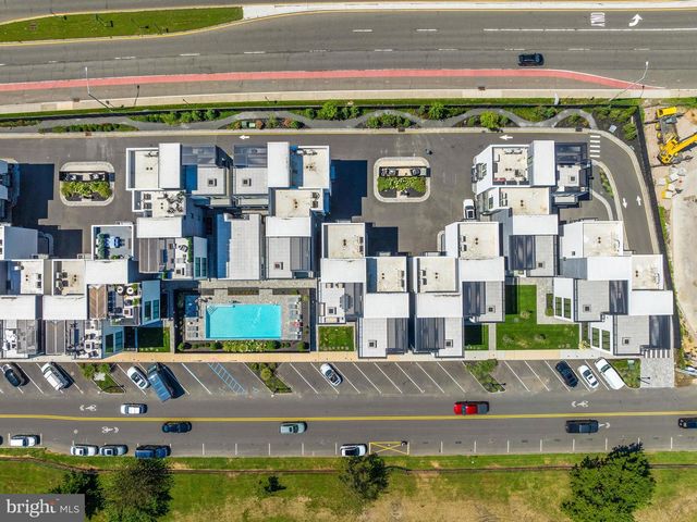 200 OCEAN AVE N #16, Long Branch, NJ 07740