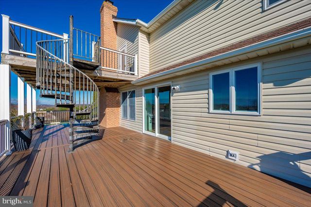 6414 WHISTLING WIND WAY, Mount Airy, MD 21771