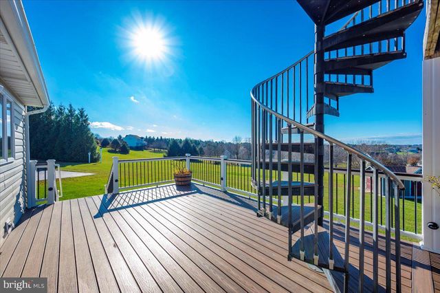 6414 WHISTLING WIND WAY, Mount Airy, MD 21771