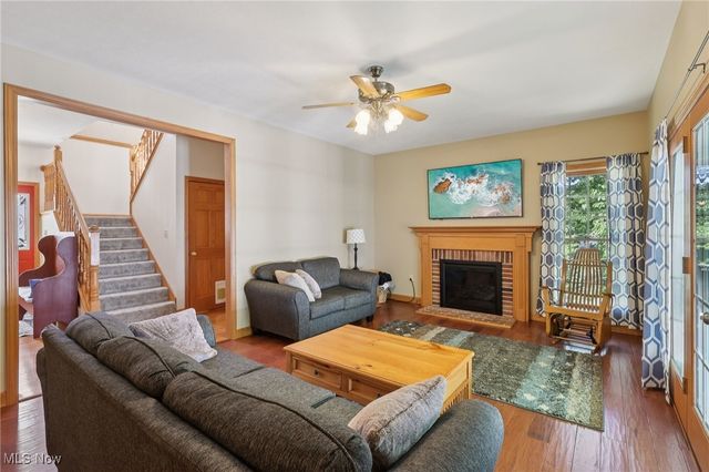 406 Ivanhoe Avenue, Wadsworth, OH 44281