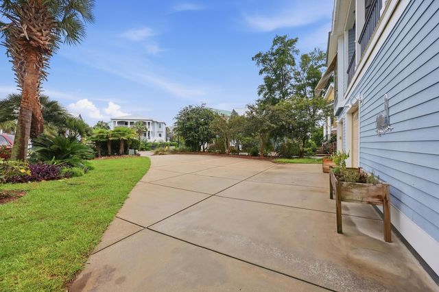 26 Trigger Fish Ln., Murrells Inlet, SC 29576