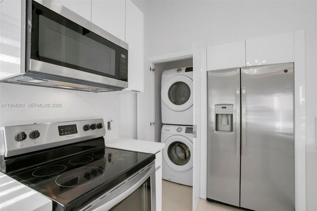 1820 SW 25th Ave, Miami, FL 33145