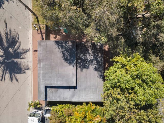 1820 SW 25th Ave, Miami, FL 33145