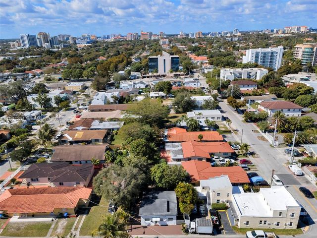 1820 SW 25th Ave, Miami, FL 33145