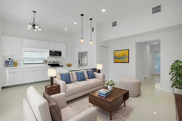 1820 SW 25th Ave, Miami, FL 33145