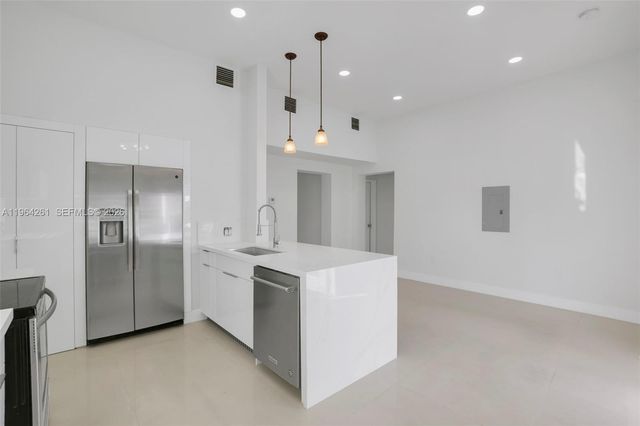 1820 SW 25th Ave, Miami, FL 33145