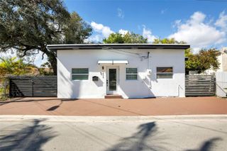 1820 SW 25th Ave, Miami, FL 33145