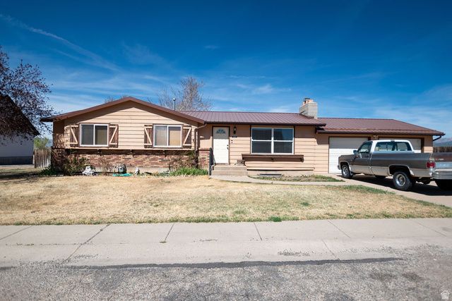 191 E 1000 N, Beaver, UT 84713