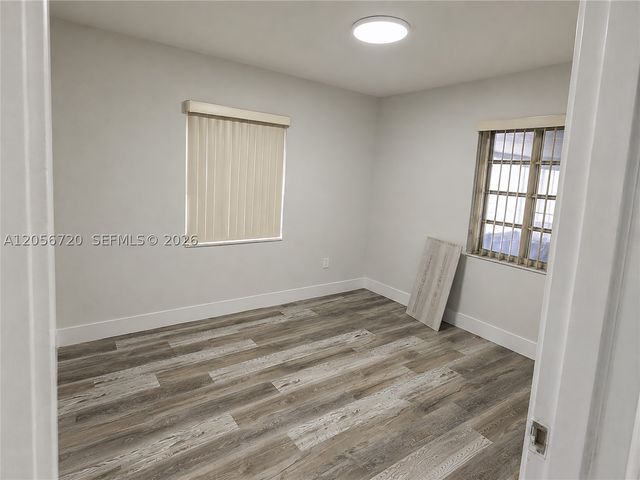 740 NW 130th St, North Miami, FL 33168