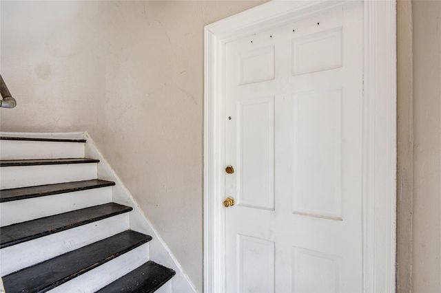1828 W Main Street 1, Houston, TX 77098