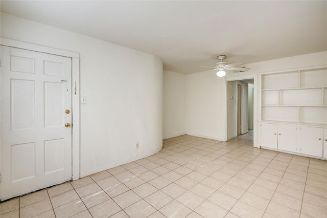 1828 W Main Street 1, Houston, TX 77098