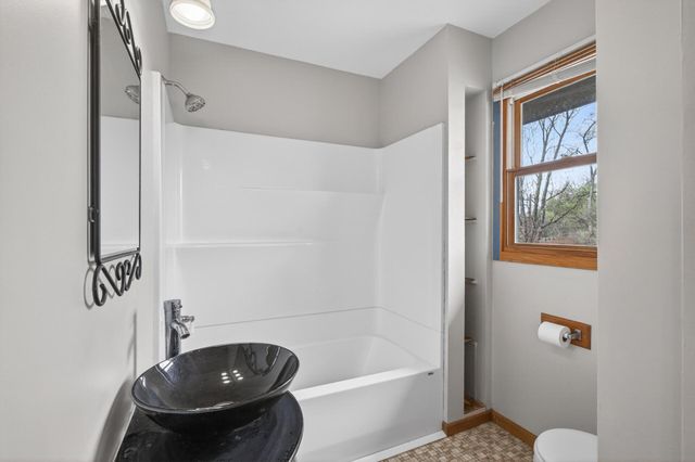 337 104th Lane NE, Blaine, MN 55434