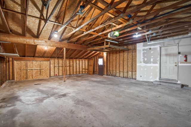 337 104th Lane NE, Blaine, MN 55434