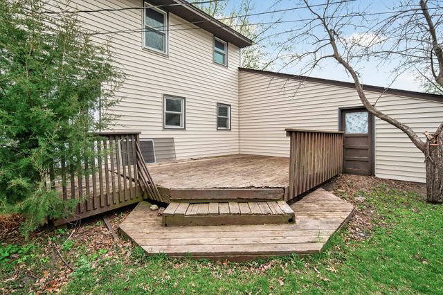 337 104th Lane NE, Blaine, MN 55434