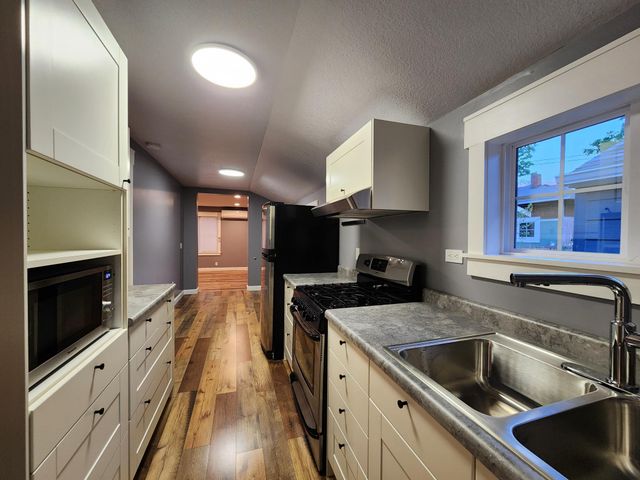 3106 41st Avenue S, Minneapolis, MN 55406