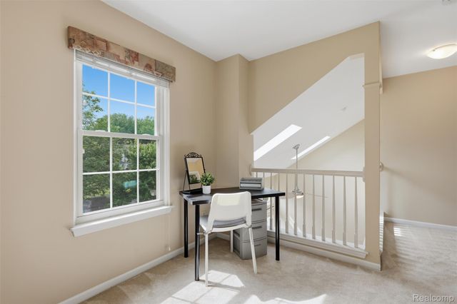 2216 Lone Wolf Lane 138, Canton Charter Township, MI 48188