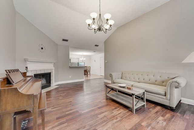 2312 Ember Lee Drive, Garland, TX 75040