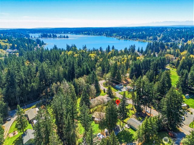 17627 40th Avenue NW, Stanwood, WA 98292