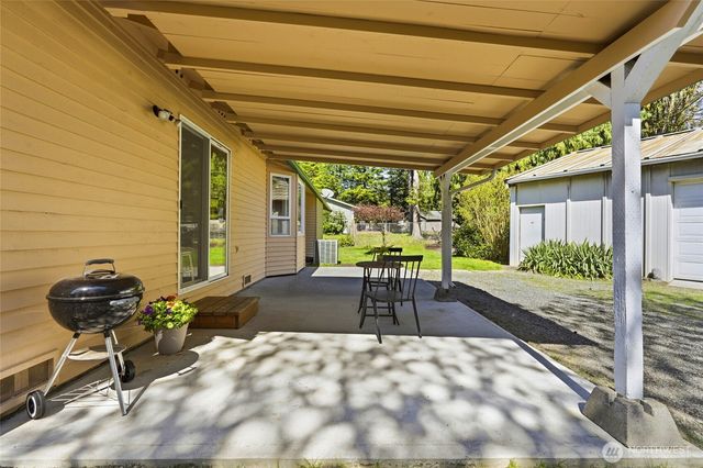 17627 40th Avenue NW, Stanwood, WA 98292