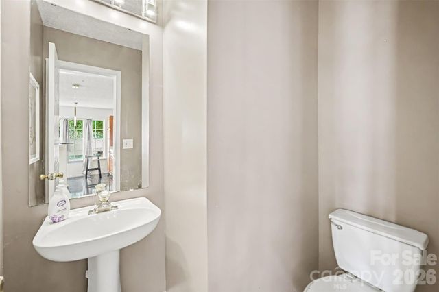 15725 Southern Garden Lane, Charlotte, NC 28278