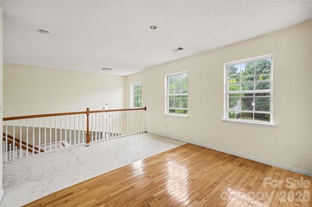 15725 Southern Garden Lane, Charlotte, NC 28278