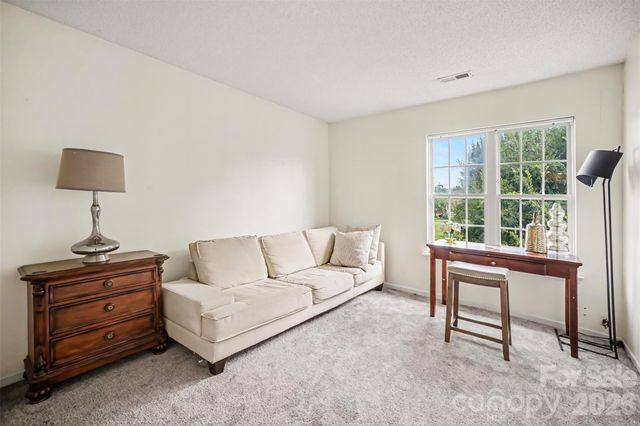 15725 Southern Garden Lane, Charlotte, NC 28278