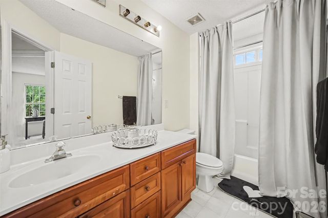 15725 Southern Garden Lane, Charlotte, NC 28278