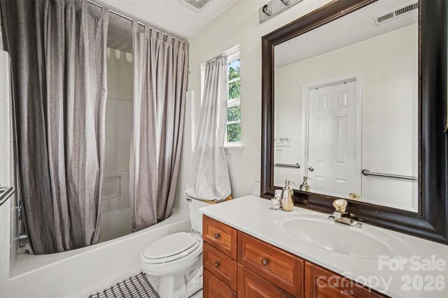 15725 Southern Garden Lane, Charlotte, NC 28278