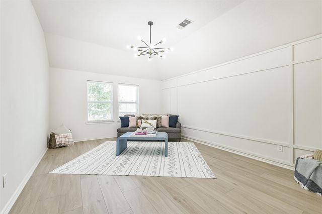 38 Hallmark Drive, Conroe, TX 77304